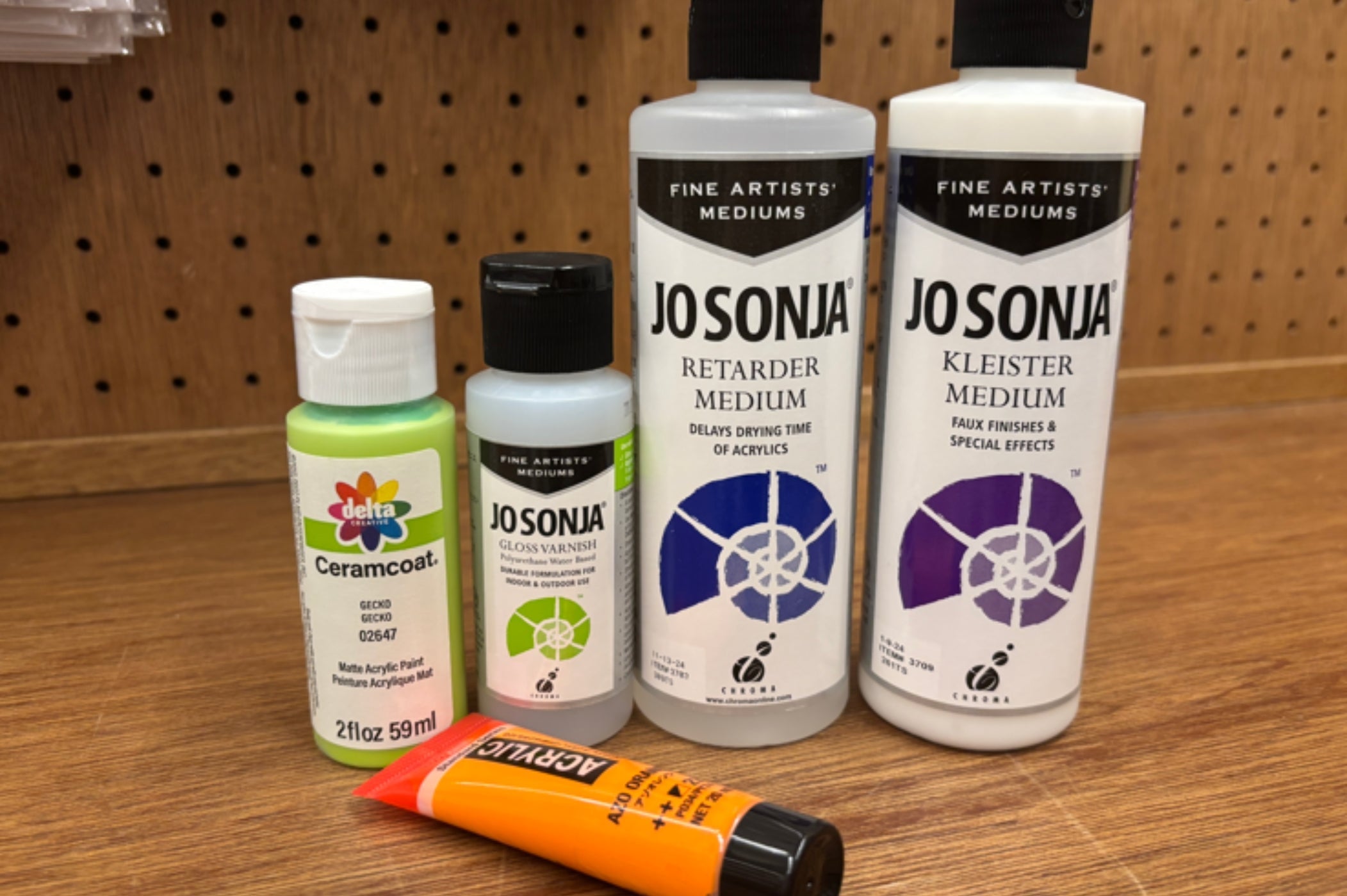 アクリル絵具　メディウム類